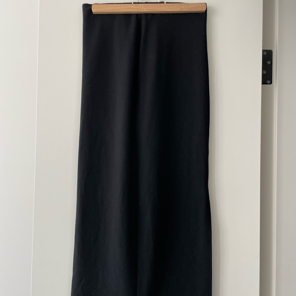Babaton Black Midi Skirt